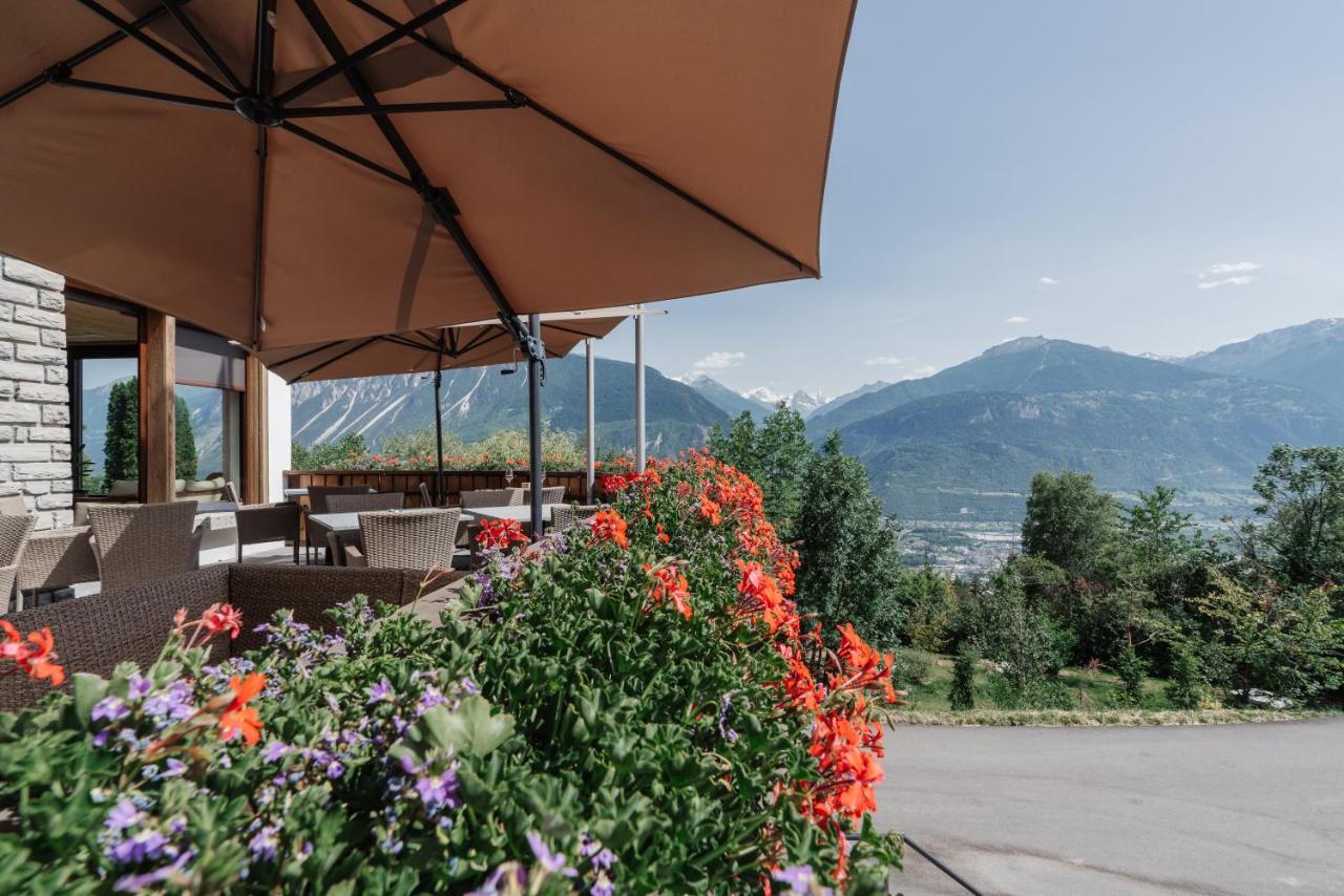 Boutique Hotel Panorama Crans-Montana Bagian luar foto